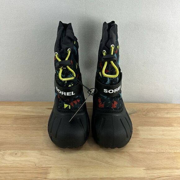 Sorel Childrens Flurry Snow Boot- Black, Print- Size 9- NIB - Picture 2 of 8